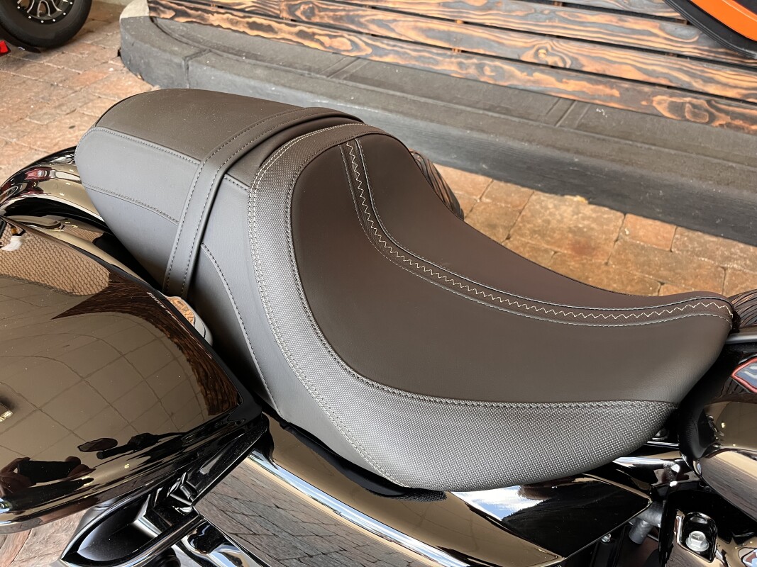 2025 Harley Davidson Road Glide FLTRX - Photo 6