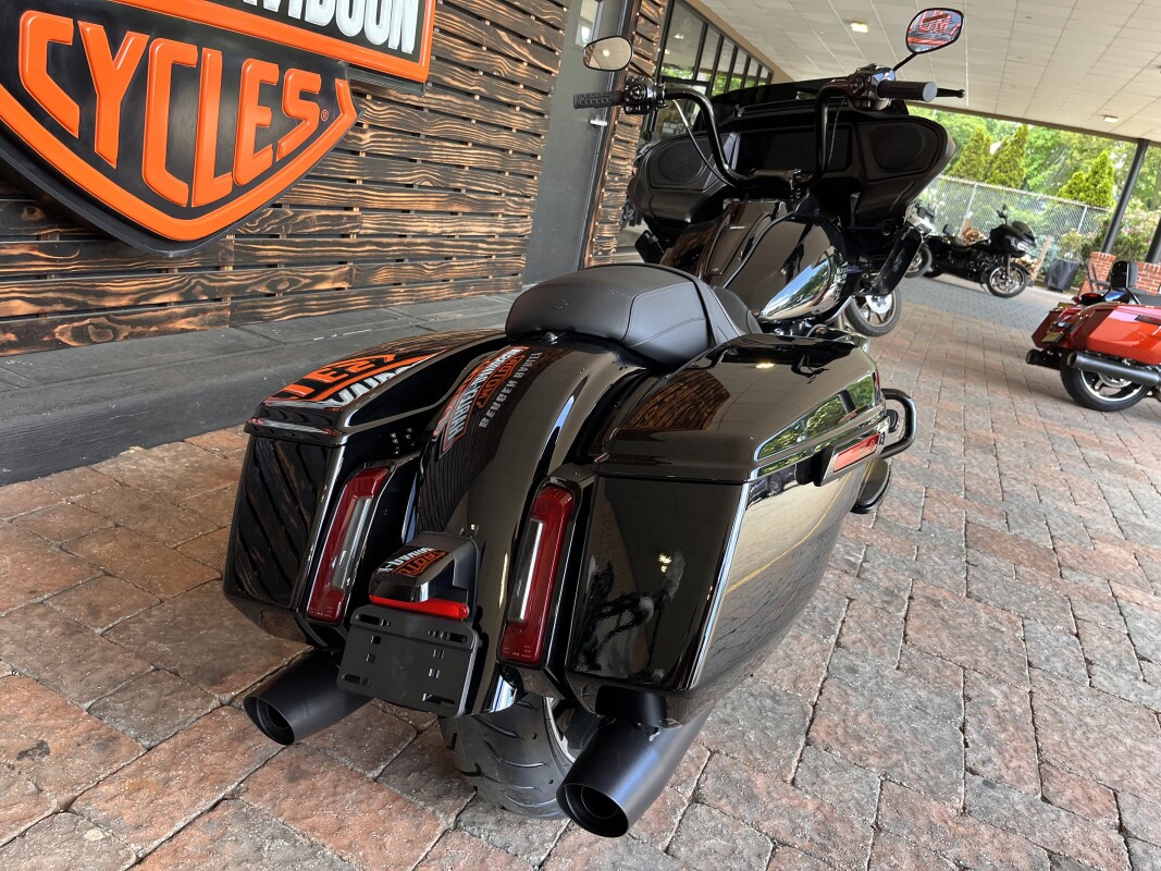 2025 Harley Davidson Road Glide FLTRX - Photo 2