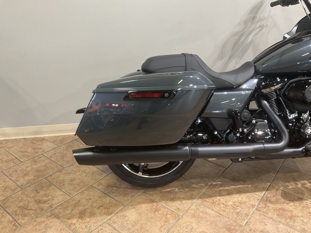 2025 Harley-Davidson Road Glide Iron Horse Metallic FLTRX - Photo 5