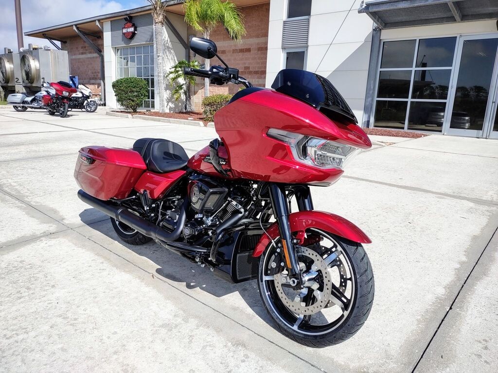 FLTRX 2025 Road Glide™