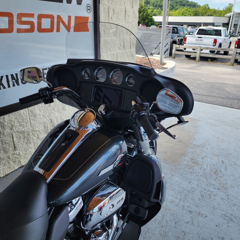 2025 Tri Glide Ultra – Harley-Davidson Trike - Photo 6