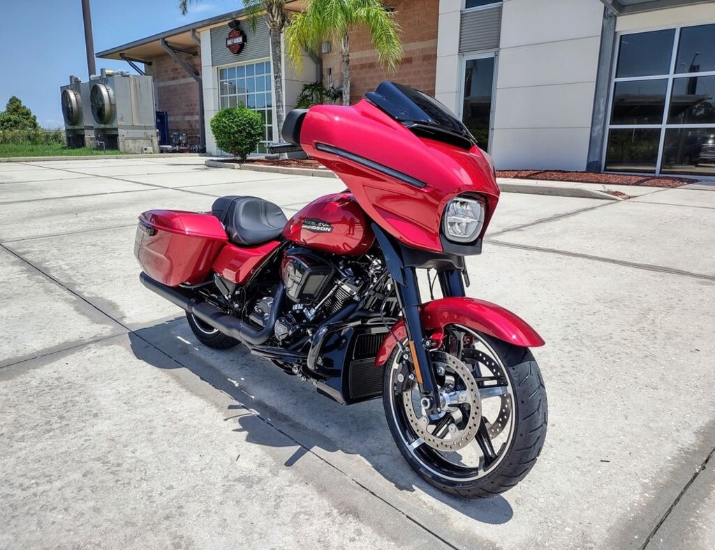 FLHX 2025 Street Glide™