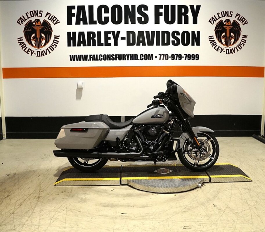 FLHX 2025 Street Glide™