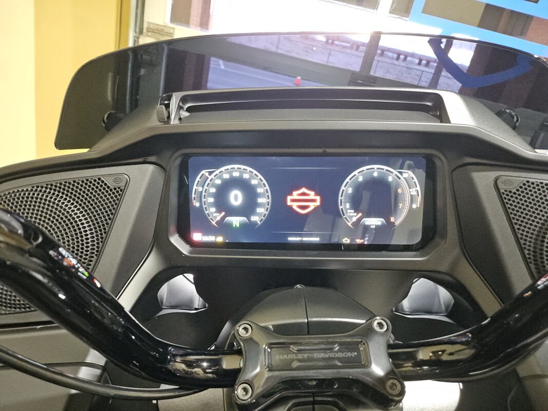 FLTRX 2025 Road Glide - Photo 5