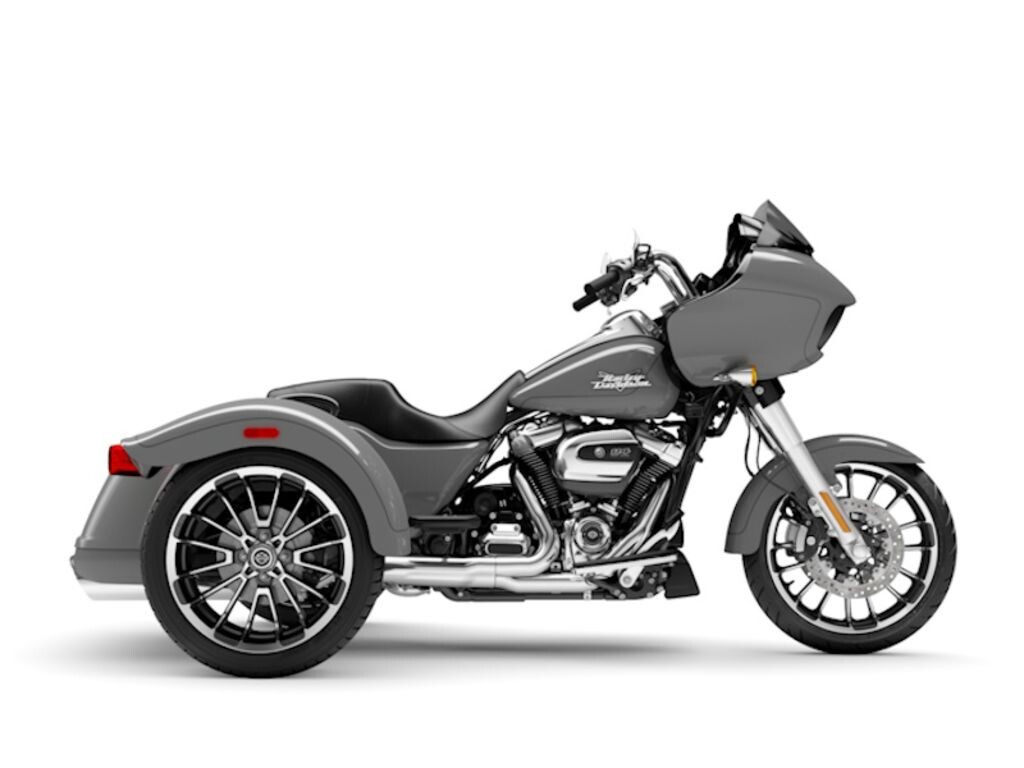 FLTRT 2025 Road Glide® 3