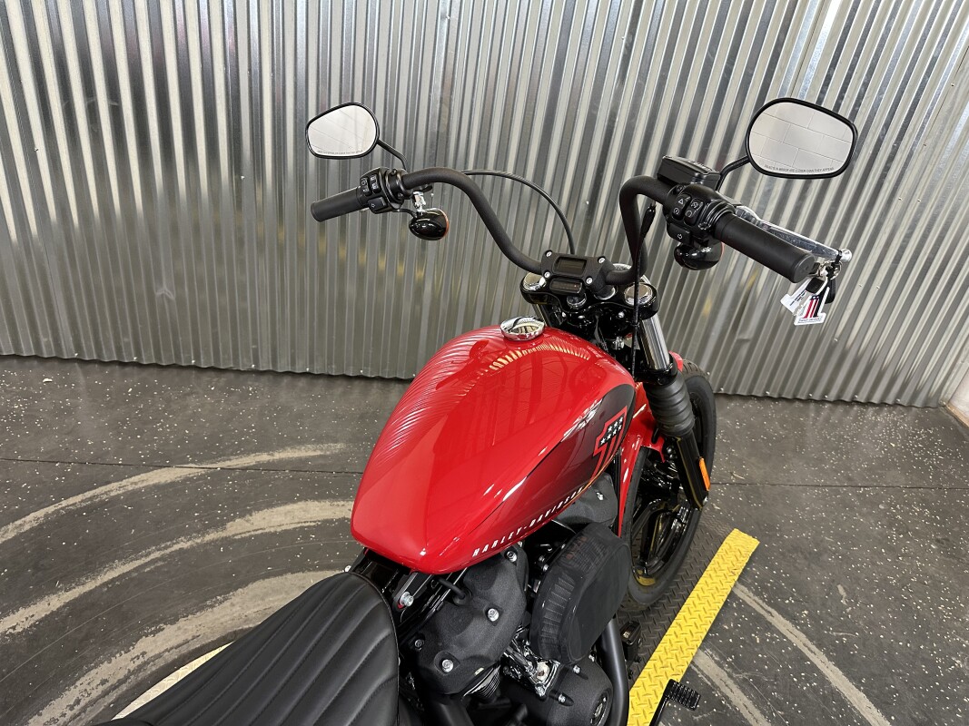 2023 Harley-Davidson Street Bob 114 Redline Red - Photo 9