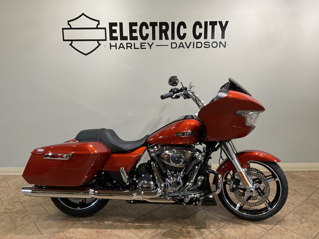 2025 Harley-Davidson Road Glide Brilliant Red FLTRX