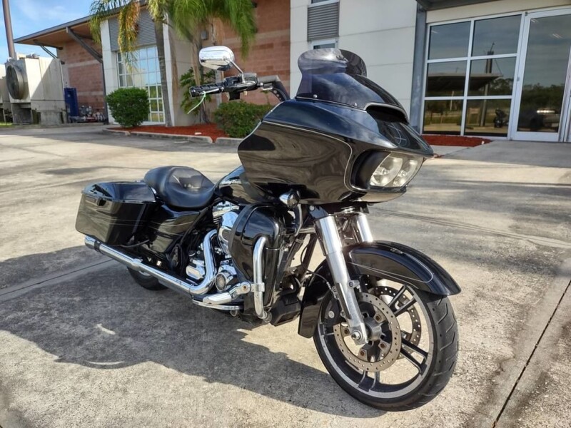 FLTRXS 2016 Road Glide® Special