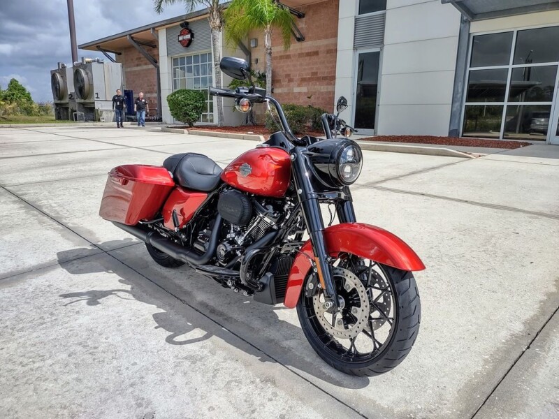FLHRXS 2025 Road King™ Special