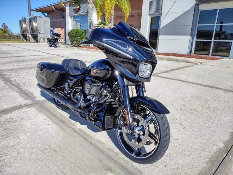 FLHX 2025 Street Glide™