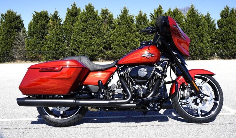 FLHX 2025 Street Glide™