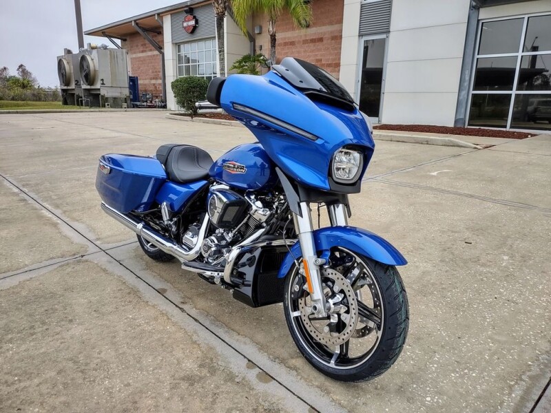 FLHX 2025 Street Glide™
