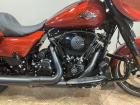2025 Harley-Davidson® Street Glide® Whiskey Firestorm - Black Finish FLHX thumb 3