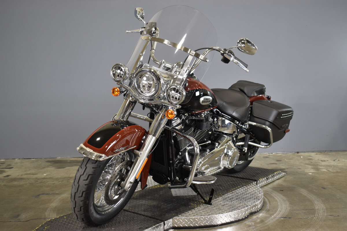 2024 Harley-Davidson Heritage Classic FLHCS - Photo 4