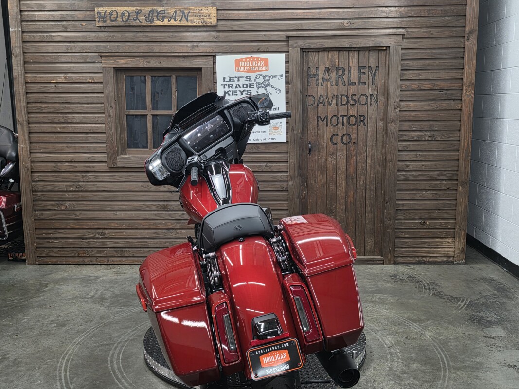 2025 Harley-Davidson Street Glide WHSKEY FIRSTORM/BLACK TRIM - Photo 4
