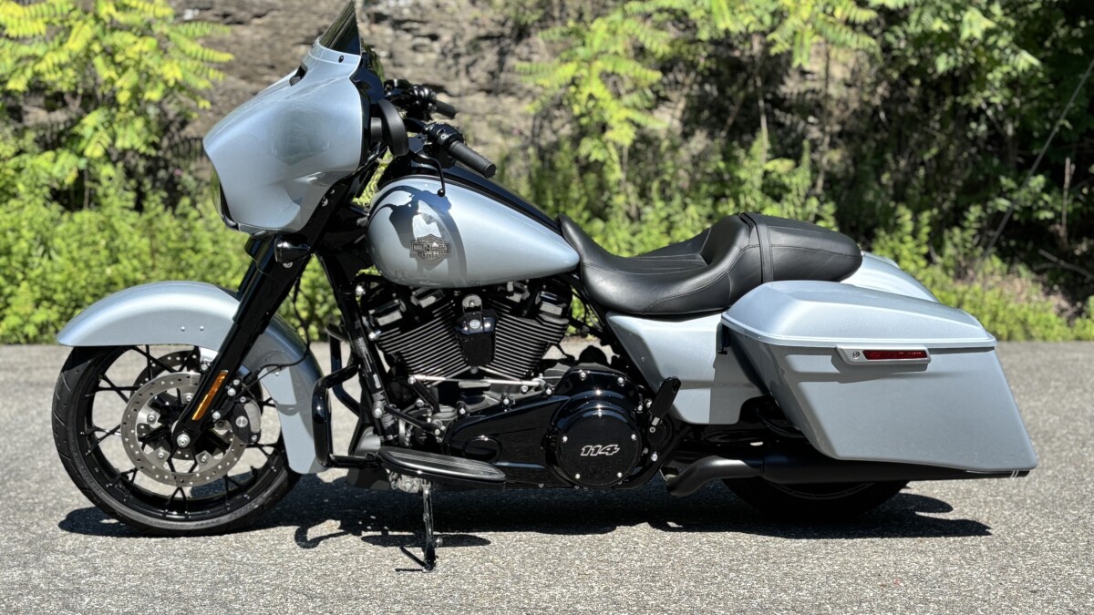 FLHXS 2023 Street Glide Special - Photo 10