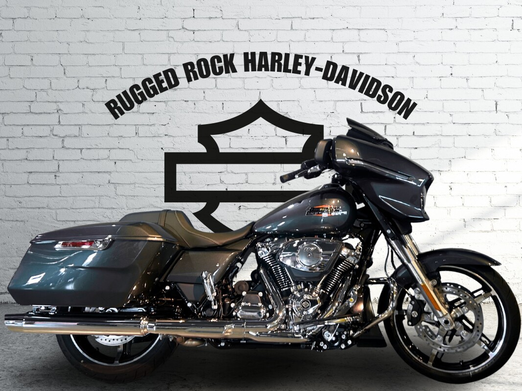2025 Harley-Davidson<sup>®</sup> Street Glide™ Iron Horse Metallic