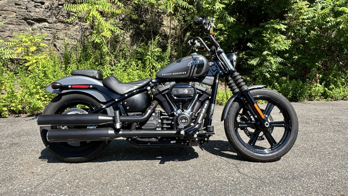 FXBBS 2022 Street Bob 114