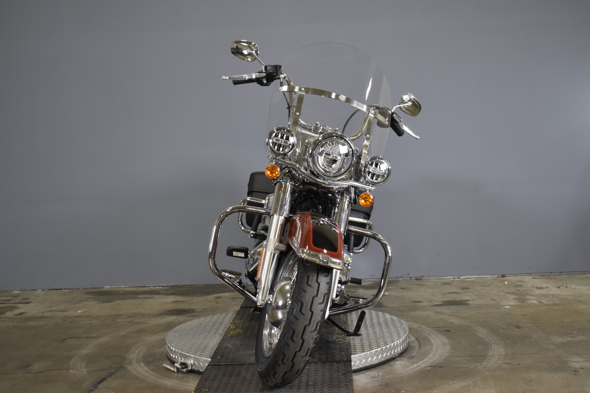 2024 Harley-Davidson Heritage Classic FLHCS - Photo 3