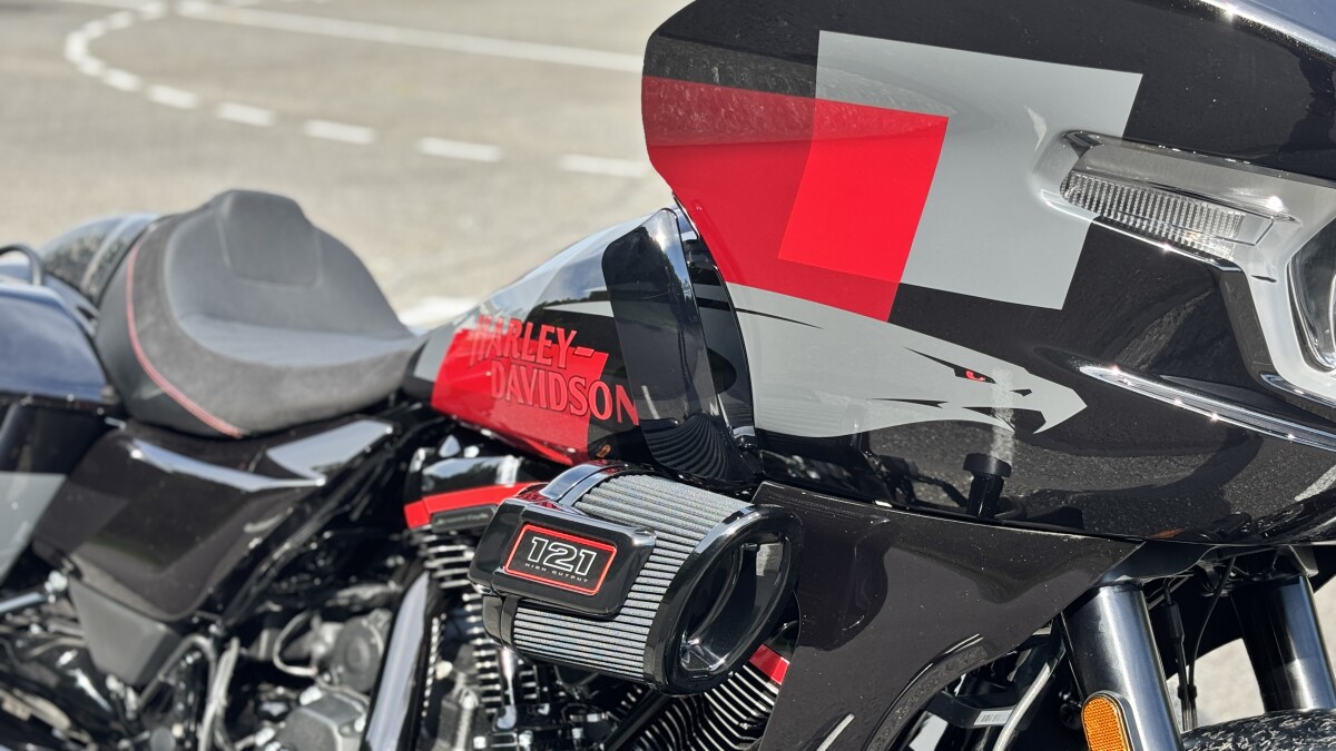 FLTRXSTSE 2025 CVO Road Glide ST - Photo 5