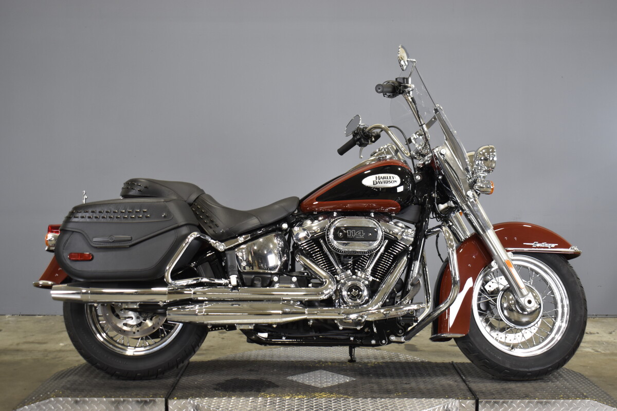 2024 Harley-Davidson Heritage Classic FLHCS