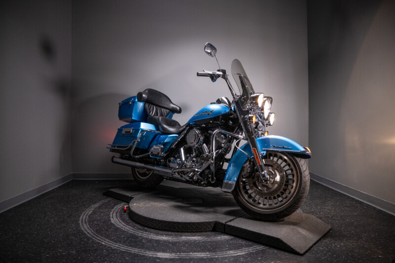 2011 Road King® (FLHR)