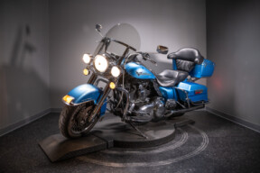 2011 Road King® (FLHR) thumb 2