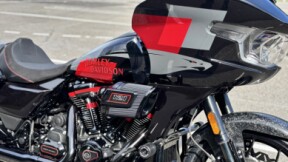 FLTRXSTSE 2025 CVO™ Road Glide™ ST thumb 1