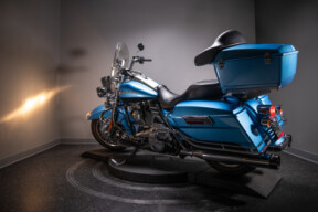 2011 Road King® (FLHR) thumb 0