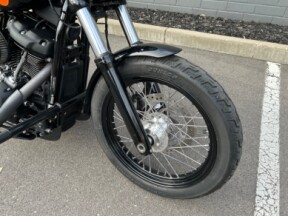2021 FXBBS Street Bob 114ci thumb 1