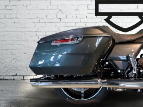 2025 Harley-Davidson<sup>®</sup> Street Glide™ Iron Horse Metallic thumb 0