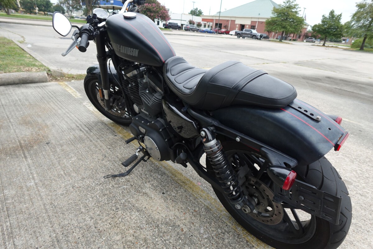 2017 Harley-Davidson Roadster XL1200R - Photo 6