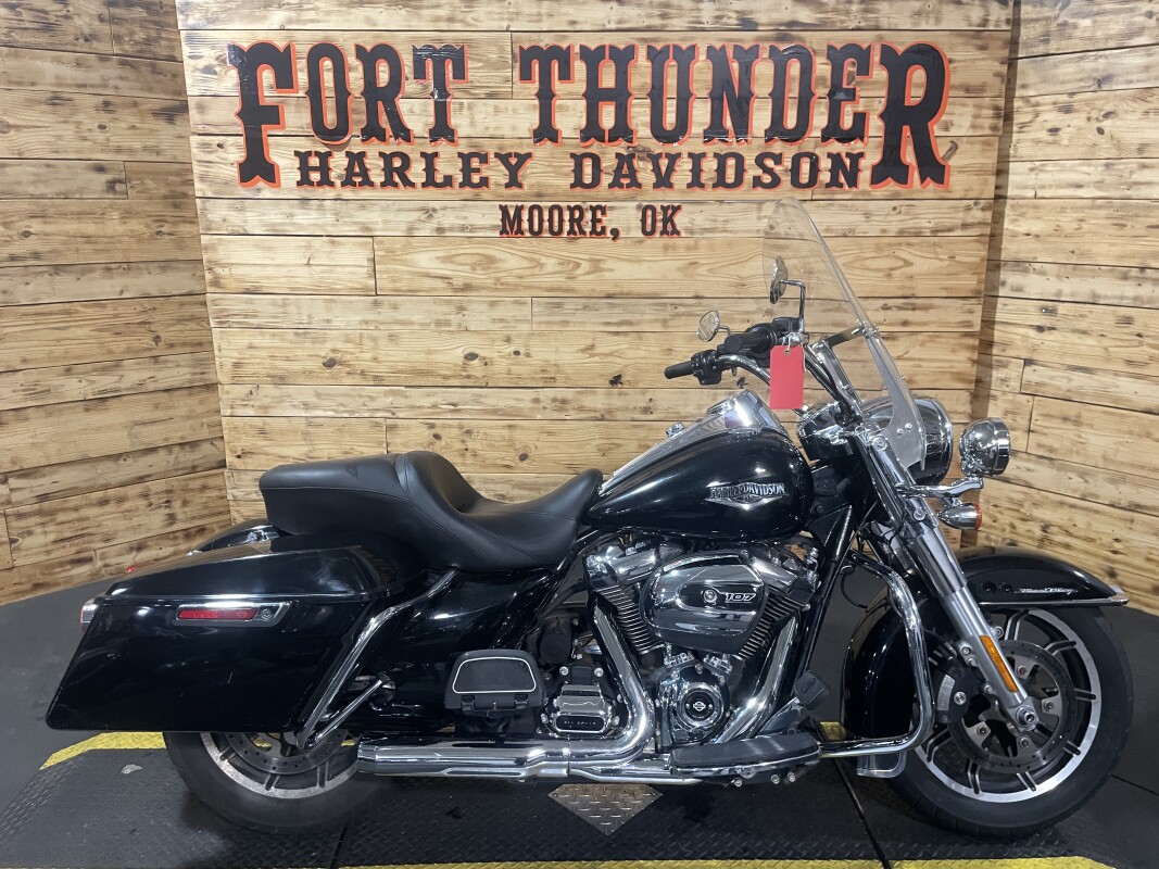 Harley-Davidson Road King 2018 FLHR Vivid Black