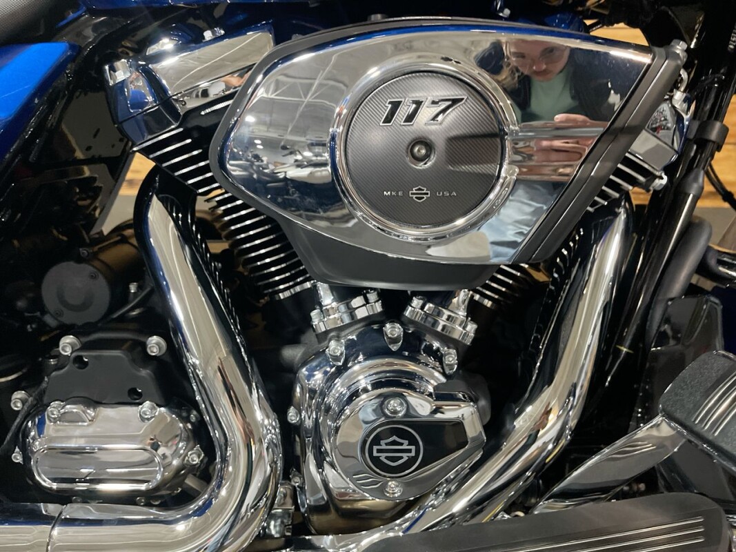 Harley-Davidson Road Glide 2025 FLTRX BLUE BURST - Photo 2