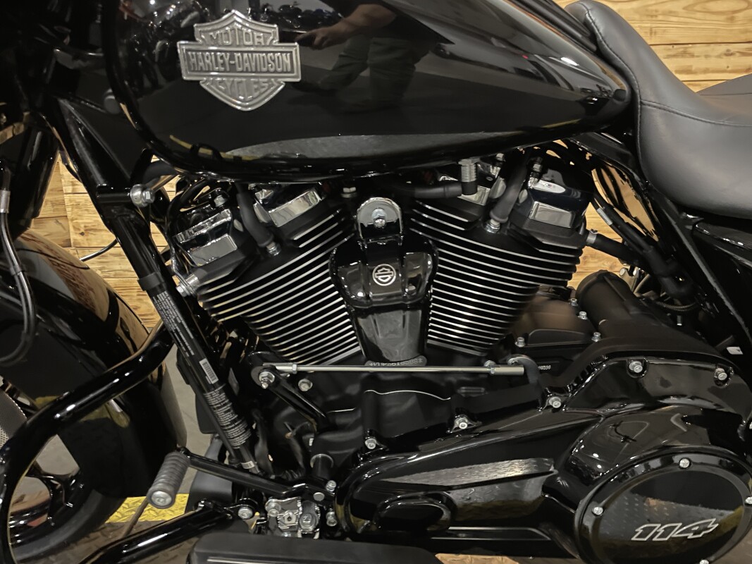 Harley-Davidson Road King Special 2025 FLHRXS VIVID BLACK - Photo 8