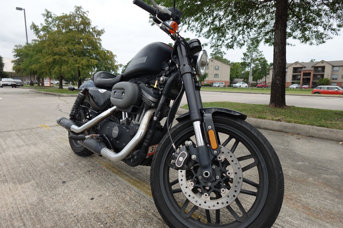 2017 Harley-Davidson Roadster XL1200R - Photo 2
