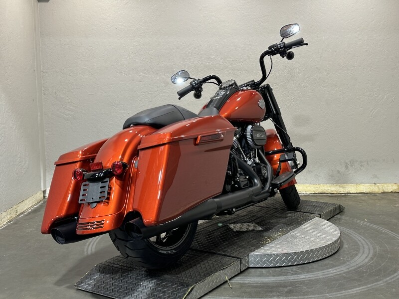 Harley-Davidson Road King Special 2025 FLHRXS 84621016 WHISKEY FIRE - Photo 3