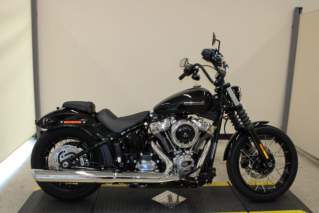 2025 Harley-Davidson Street Bob Cruiser FXBB