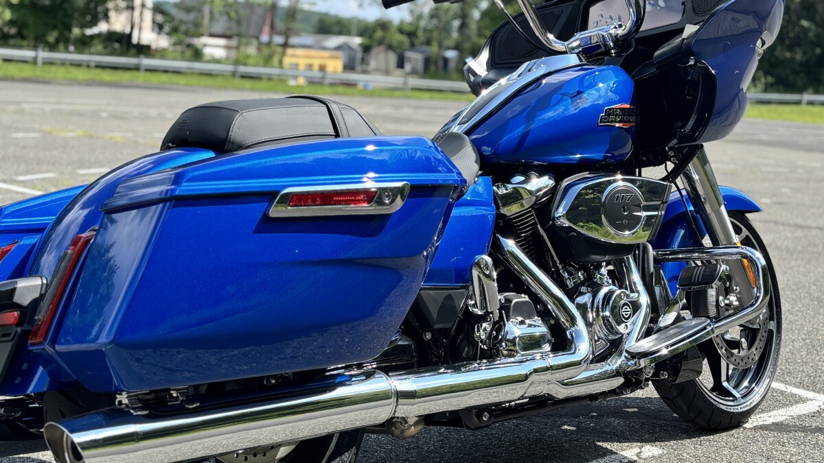 FLTRX 2025 Road Glide - Photo 8