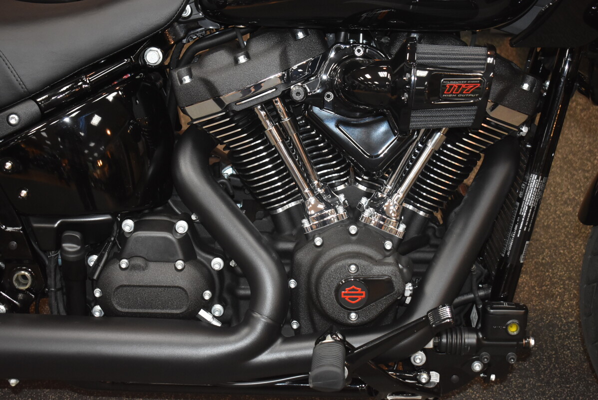 FXLRST 2025 Low Rider ST - Photo 6