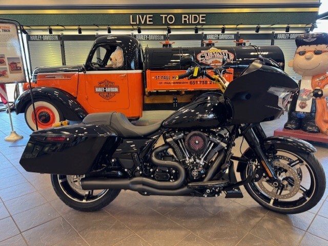 2025 Harley Davidson Accessorized Road Glide FLTRX