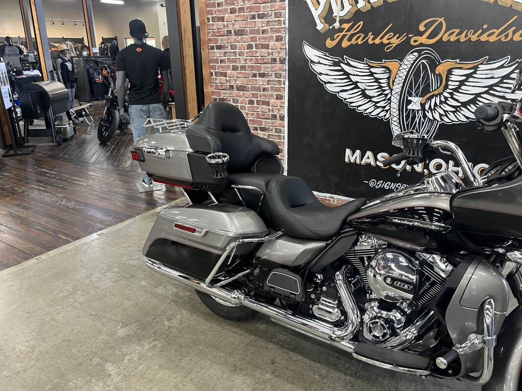 2016 Harley-Davidson Road Glide Ultra FLTRU - Photo 10