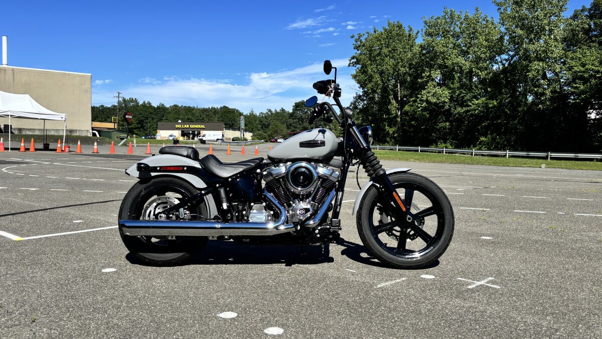 FXBB 2025 Street Bob