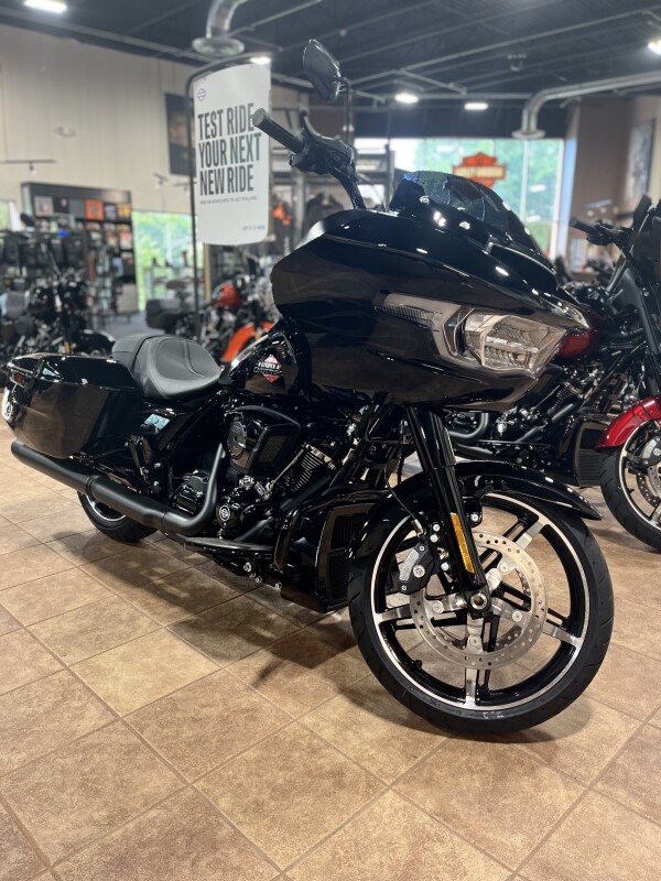 2025 Harley-Davidson Road Glide - Photo 6