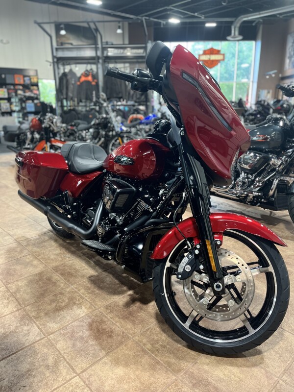 2025 Harley-Davidson Street Glide - Photo 7