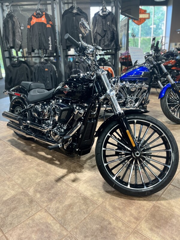 2025 Harley-Davidson Breakout