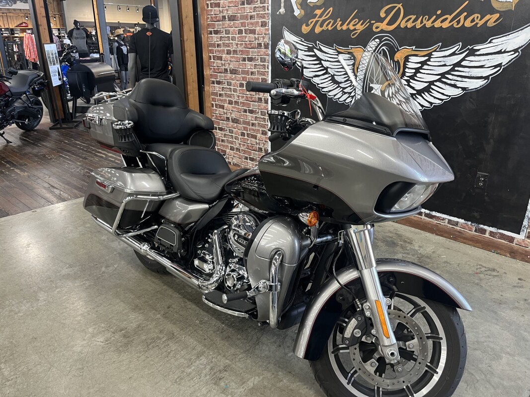 2016 Harley-Davidson Road Glide Ultra FLTRU - Photo 9