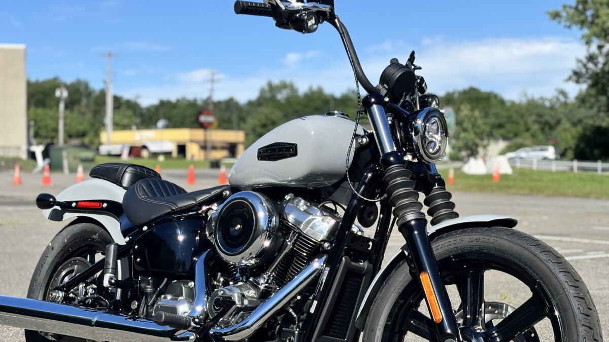 FXBB 2025 Street Bob - Photo 6