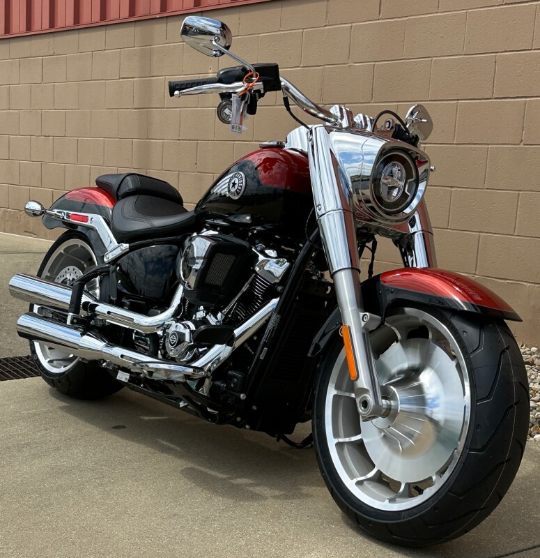 2025 Harley-Davidson Fat Boy Whiskey Fire / Vivid Black - Photo 3