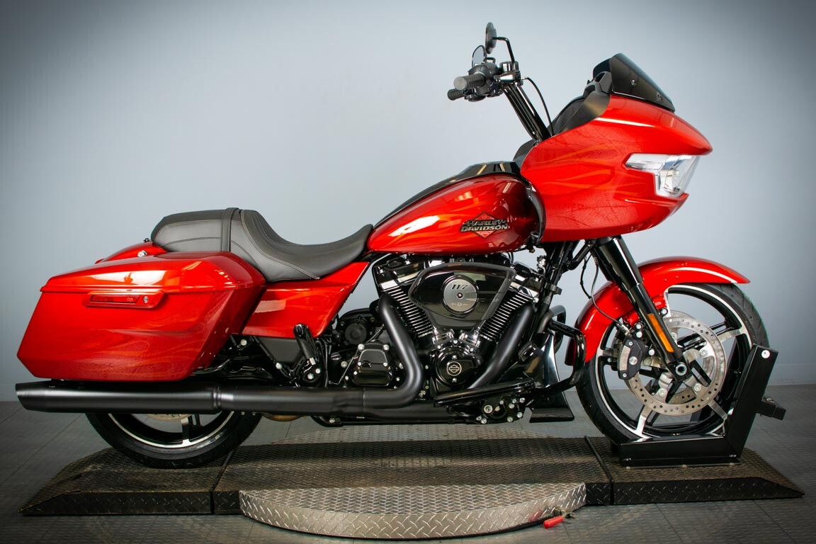 2025 Harley-Davidson Road Glide FLTRX